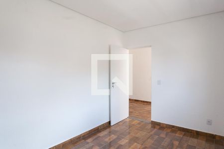 Casa à venda com 104m², 4 quartos e 2 vagasQuarto