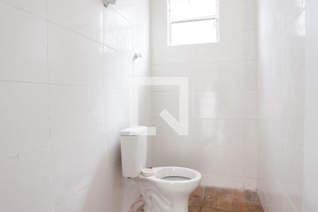 Casa à venda com 104m², 4 quartos e 2 vagasBanheiro