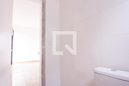 Casa à venda com 104m², 4 quartos e 2 vagasBanheiro