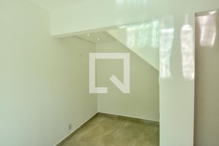 Sala/Quarto de casa para alugar com 1 quarto, 25m² em Vila Formosa, São Paulo