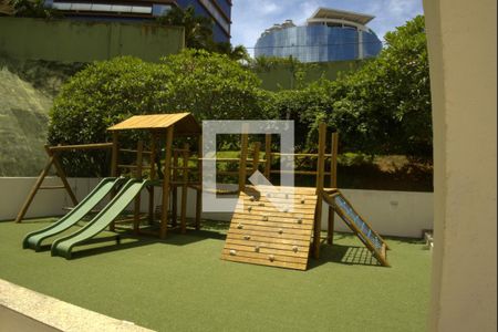 Apartamento para alugar com 150m², 2 quartos e 2 vagasÁrea comum - Playground