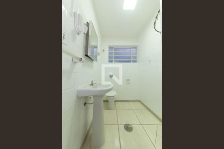 Casa para alugar com 115m², 2 quartos e 1 vagaBanheiro