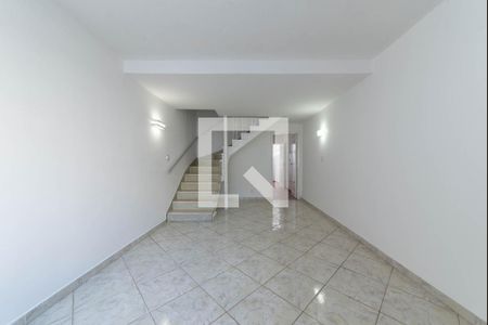 Sala de casa para alugar com 2 quartos, 115m² em Vila Gumercindo, São Paulo