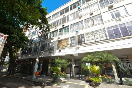 Apartamento para alugar com 45m², 2 quartos e 1 vagaFachada