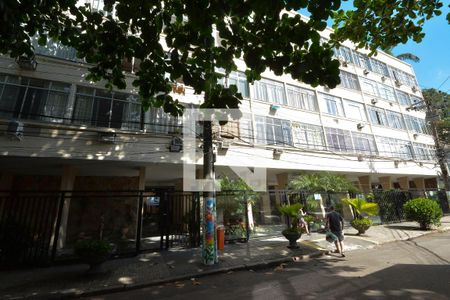 Apartamento para alugar com 45m², 2 quartos e 1 vagaFachada