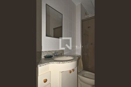 Apartamento à venda com 68m², 2 quartos e 1 vagaBanheiro Social