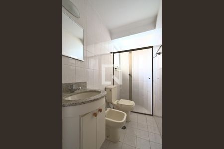 Apartamento à venda com 68m², 2 quartos e 1 vagaBanheiro da Suíte