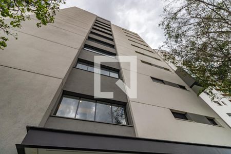 Studio à venda com 25m², 1 quarto e sem vaga Studio à venda com 25m², 1 quarto e sem vagaFachada do bloco