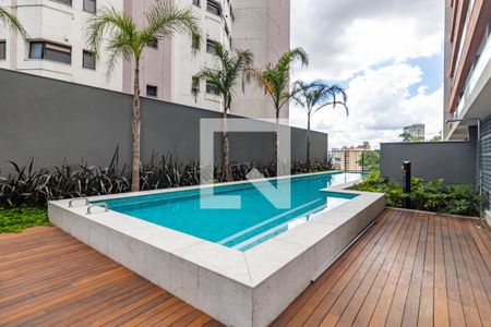 Studio à venda com 25m², 1 quarto e sem vaga Studio à venda com 25m², 1 quarto e sem vagaÁrea comum - Piscina