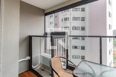 Studio à venda com 25m², 1 quarto e sem vaga Studio à venda com 25m², 1 quarto e sem vagaStudio - Varanda