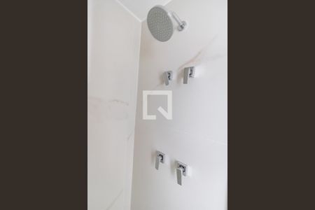Studio à venda com 25m², 1 quarto e sem vaga Studio à venda com 25m², 1 quarto e sem vagaStudio - Banheiro - Chuveiro