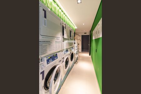 Studio à venda com 25m², 1 quarto e sem vaga Studio à venda com 25m², 1 quarto e sem vagaÁrea comum - Lavanderia