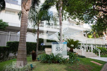 Apartamento à venda com 115m², 3 quartos e 2 vagas Apartamento à venda com 115m², 3 quartos e 2 vagasFachada