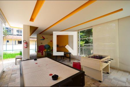 Apartamento à venda com 115m², 3 quartos e 2 vagas Apartamento à venda com 115m², 3 quartos e 2 vagasSalão de Jogos