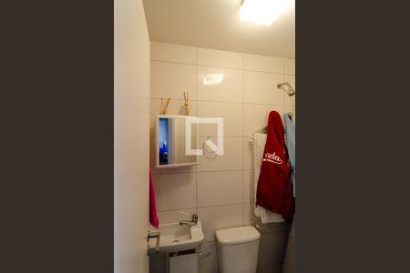Apartamento à venda com 115m², 3 quartos e 2 vagas Apartamento à venda com 115m², 3 quartos e 2 vagasBanheiro de Serviço