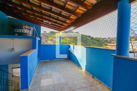 Casa à venda com 150m², 3 quartos e sem vagaTerraço