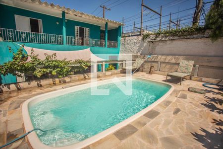 Casa para alugar com 180m², 2 quartos e 6 vagasPiscina