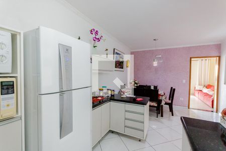 Casa à venda com 120m², 3 quartos e 4 vagas Casa à venda com 120m², 3 quartos e 4 vagasCozinha