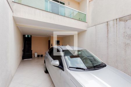 Casa à venda com 120m², 3 quartos e 4 vagas Casa à venda com 120m², 3 quartos e 4 vagasGaragem