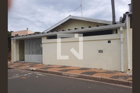Fachada de casa à venda com 2 quartos, 125m² em Vila Castelo Branco, Campinas