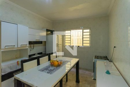 Casa à venda com 125m², 2 quartos e 1 vaga Casa à venda com 125m², 2 quartos e 1 vagaCozinha
