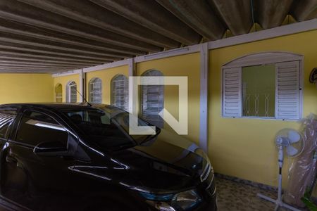 Casa à venda com 125m², 2 quartos e 1 vaga Casa à venda com 125m², 2 quartos e 1 vagaGaragem