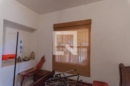 Casa à venda com 360m², 5 quartos e 2 vagasCasa 2- Quarto