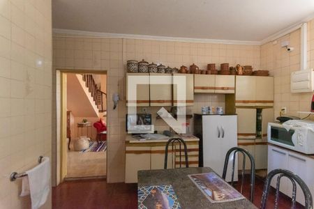 Casa à venda com 360m², 5 quartos e 2 vagasCozinha