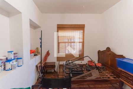 Casa à venda com 360m², 5 quartos e 2 vagasCasa 2- Quarto