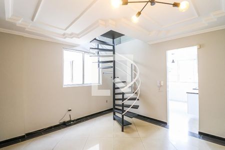 Sala de apartamento para alugar com 2 quartos, 120m² em Santa Terezinha, Belo Horizonte