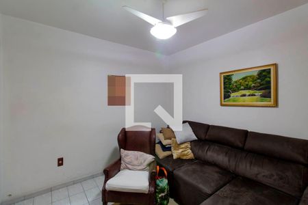 Sala de casa à venda com 5 quartos, 210m² em Vila Ponte Rasa, São Paulo
