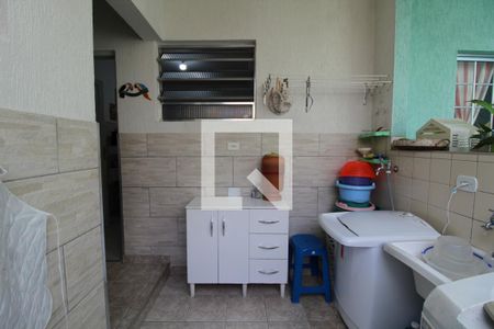 Casa à venda com 175m², 4 quartos e 2 vagasÁrea de Serviço 2