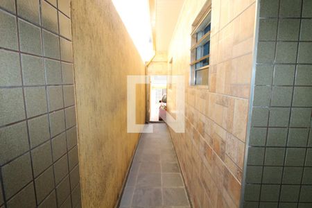 Casa à venda com 175m², 4 quartos e 2 vagasCorredor