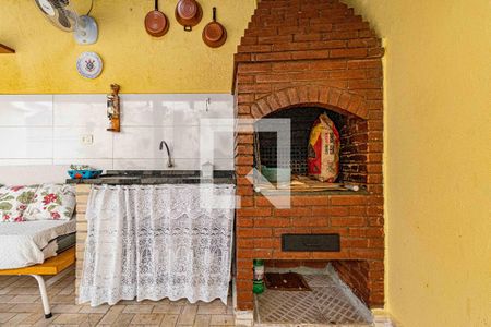 Casa à venda com 198m², 3 quartos e 4 vagas Casa à venda com 198m², 3 quartos e 4 vagasQuintal/Churrasqueira