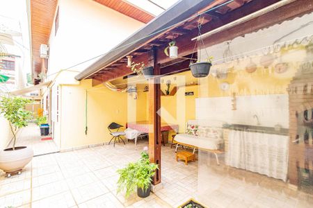 Casa à venda com 198m², 3 quartos e 4 vagas Casa à venda com 198m², 3 quartos e 4 vagasQuintal/Churrasqueira