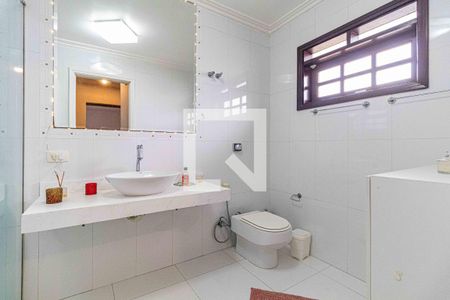 Casa à venda com 198m², 3 quartos e 4 vagas Casa à venda com 198m², 3 quartos e 4 vagasSuite 3 - Banheiro