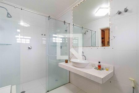 Casa à venda com 198m², 3 quartos e 4 vagas Casa à venda com 198m², 3 quartos e 4 vagasSuite 3 - Banheiro