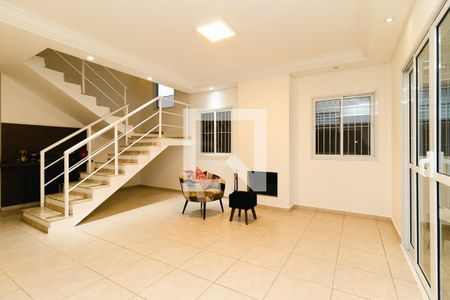 Sala de casa de condomínio para alugar com 3 quartos, 340m² em Jardim das Samambaias, Jundiaí