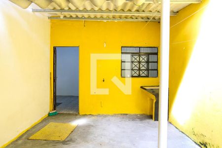 Área de Serviço e Garagem de casa para alugar com 2 quartos, 65m² em Vila Lucinda, Santo André