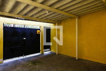 Área de Serviço e Garagem de casa para alugar com 2 quartos, 65m² em Vila Lucinda, Santo André