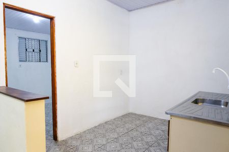 Cozinha de casa para alugar com 2 quartos, 65m² em Vila Lucinda, Santo André