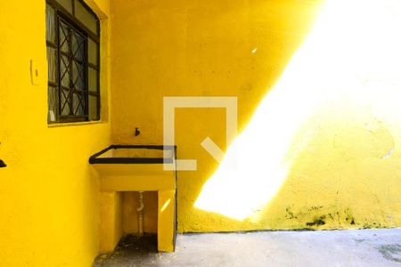 Área de Serviço e Garagem de casa para alugar com 2 quartos, 65m² em Vila Lucinda, Santo André