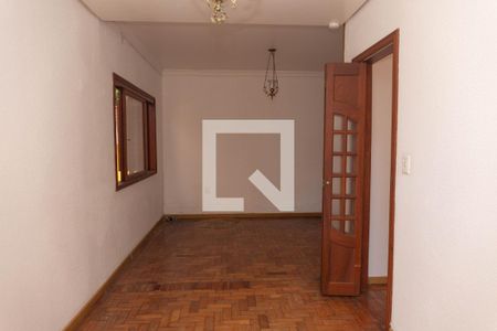Sala  de casa para alugar com 4 quartos, 180m² em Passo D’areia, Porto Alegre