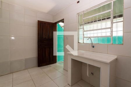 Cozinha de casa para alugar com 1 quarto, 30m² em Vila Silveira, Guarulhos