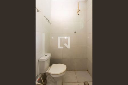 Banheiro de casa para alugar com 1 quarto, 30m² em Vila Silveira, Guarulhos