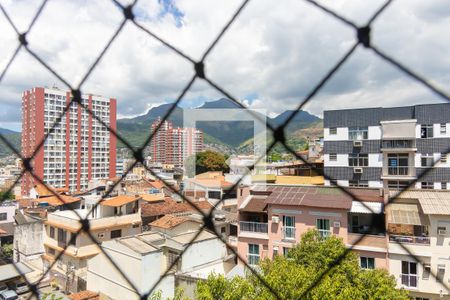 Apartamento à venda com 90m², 3 quartos e 1 vaga Apartamento à venda com 90m², 3 quartos e 1 vagaVista do Quarto 2