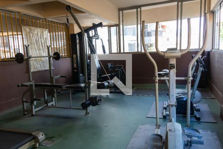 Apartamento à venda com 90m², 3 quartos e 1 vaga Apartamento à venda com 90m², 3 quartos e 1 vagaAcademia