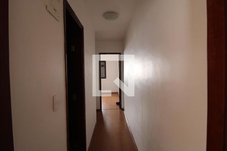 Corredor de casa para alugar com 2 quartos, 89m² em Jardim Marcel, São Paulo