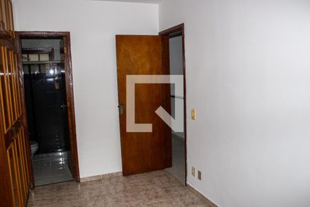 Casa de condomínio à venda com 110m², 4 quartos e 1 vagaQuarto 4 - Suíte