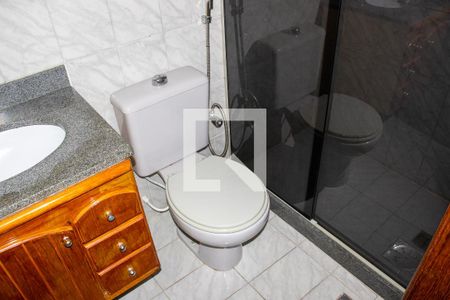 Casa de condomínio à venda com 110m², 4 quartos e 1 vagaBanheiro Social